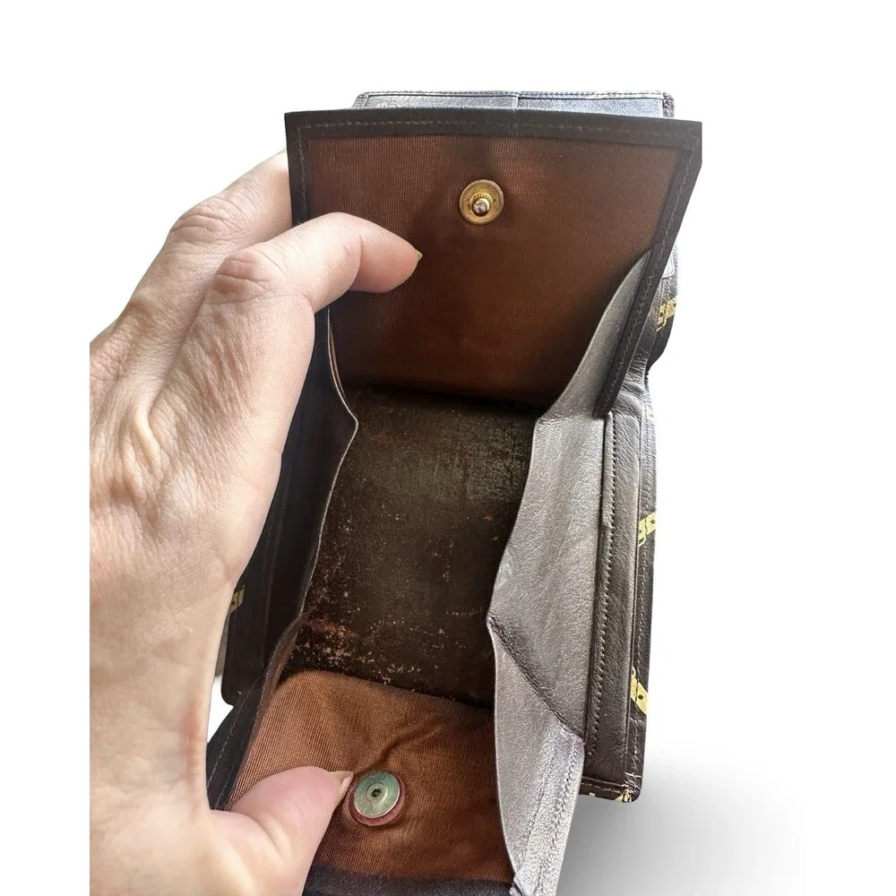 Longchamp Brown Logo Horse Print Bifold Card Coin Pouch Cash  Leather Wallet